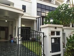 Fernhill Road (D10), Semi-Detached #411110031